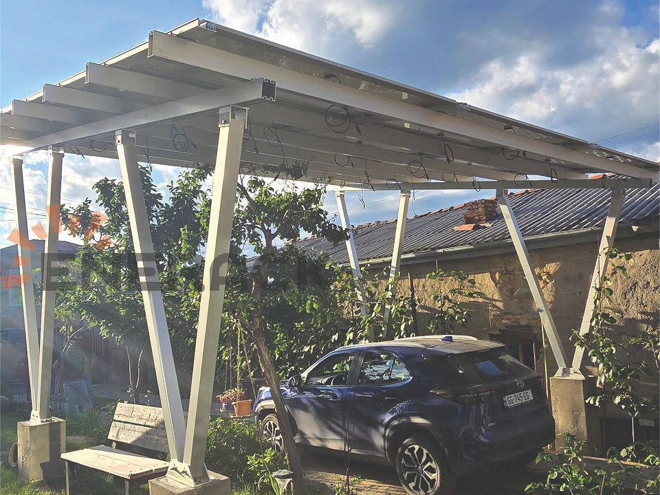 Sistema de montagem solar para garagem à prova d'água