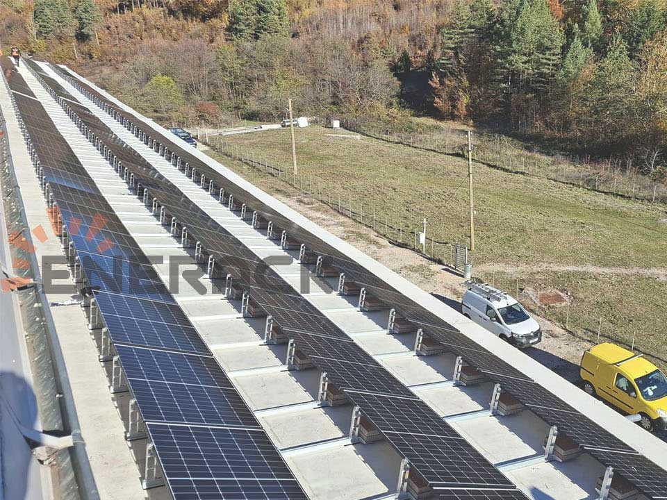 Sistema ULT com lastro de 600 kW na Bulgária
