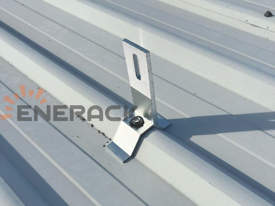Pés de 5MW D32 152mm L para chapa metálica trapezoidal no Sri Lanka